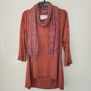 Nicole Max 3/4 Sleeve Tunic Top, Size Large, with Coordinating Knitted Scarf.